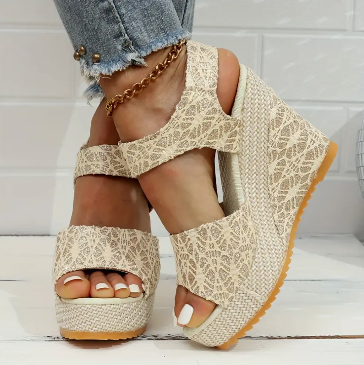 Nina - The classic wedge slide sandals